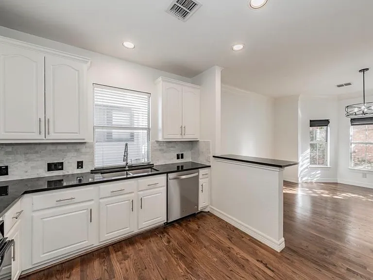 4213 Wycliff Ave #C — Photo 16