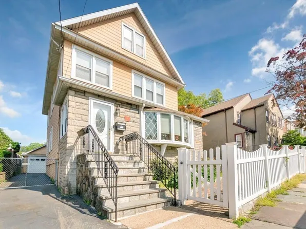 52 AKA 54 S Devoe Avenue, Yonkers, NY 10705