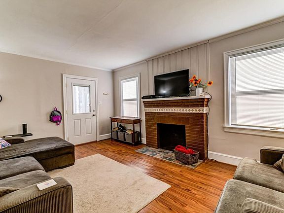 5th image of 3334 Brandywine Ave