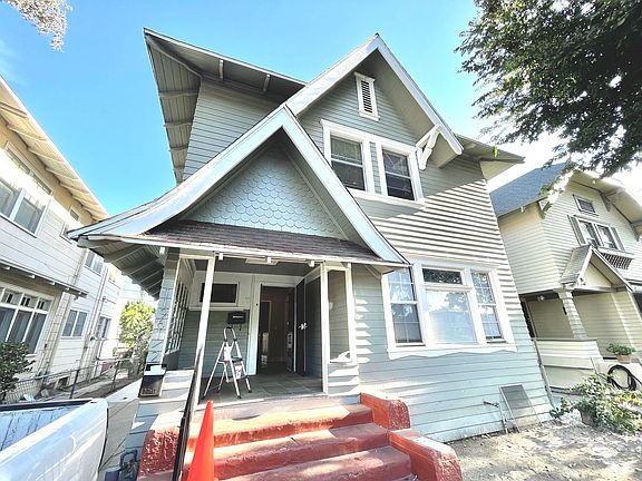 2nd image of 1196 W 36th St #B7a800576