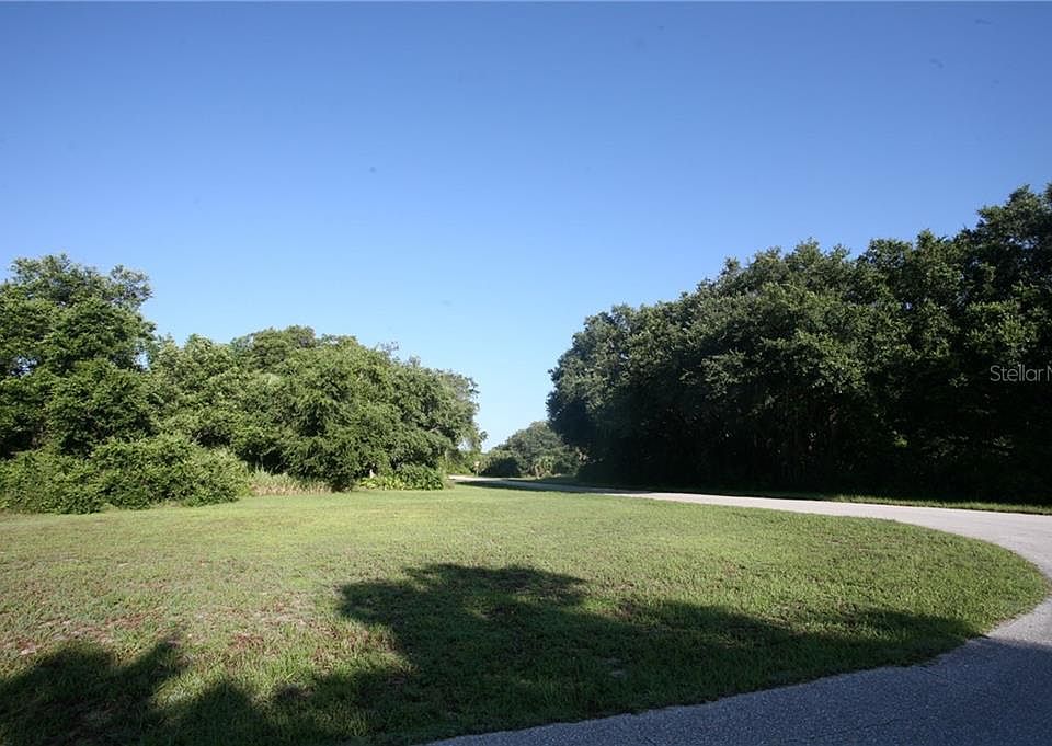 2nd image of 20057 Gillmor Ave