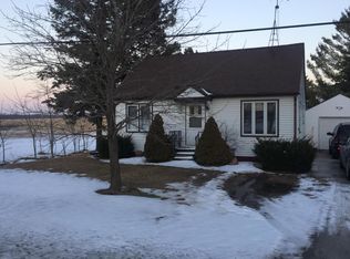 435 N Liberty St, Valders, WI 54245