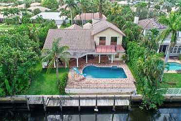 Home For Sale In Carriage Hill