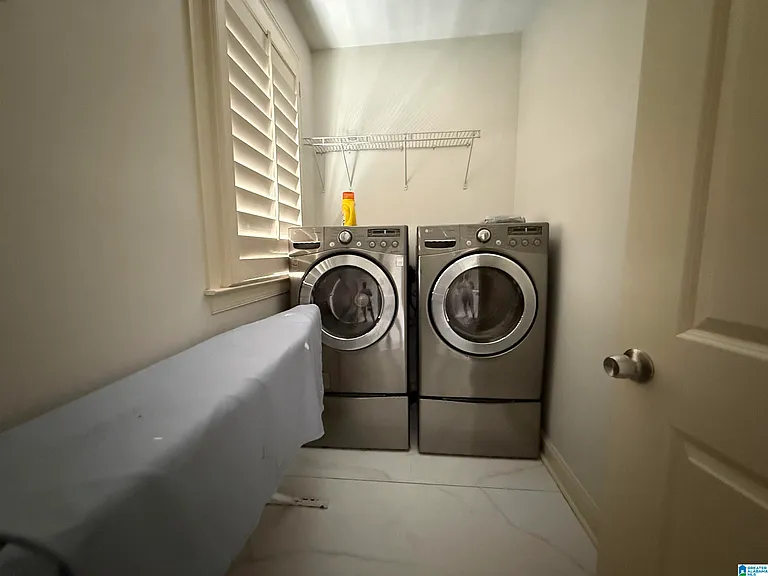 2304 Arbor Glenn — Photo 15