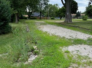 1053 Zelma Rd, Sandwich, IL 60548