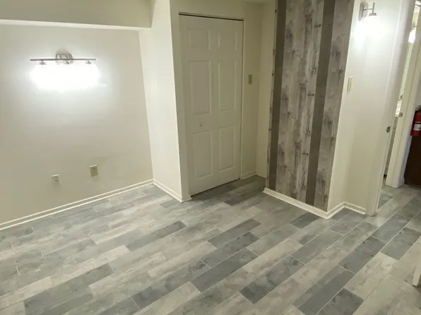 176 Main