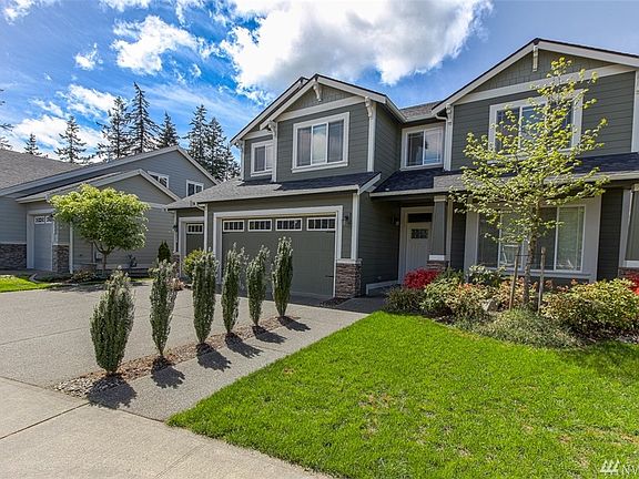 2nd image of 4129 Jude Ct NE