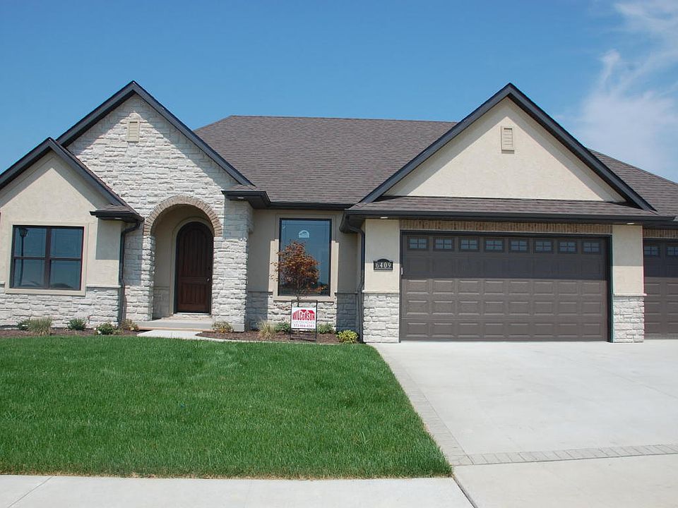 1st image of 6409 Shallow River Dr