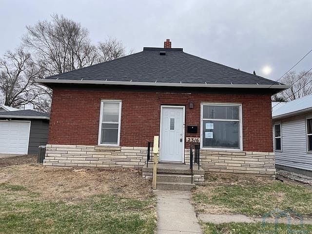 1st image of 2316 Riverside Blvd