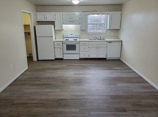 1416 N Butler Ave APT D, Jefferson City, TN 37760