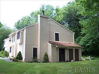 1st image of 62 Woodland Trl