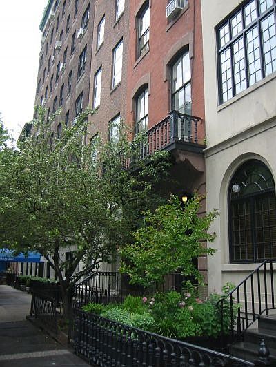 1st image of 31 W 9th St APT 2F