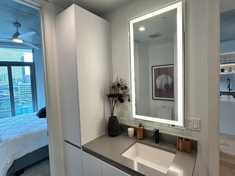 1801 N Pearl St #1201 — Photo 6