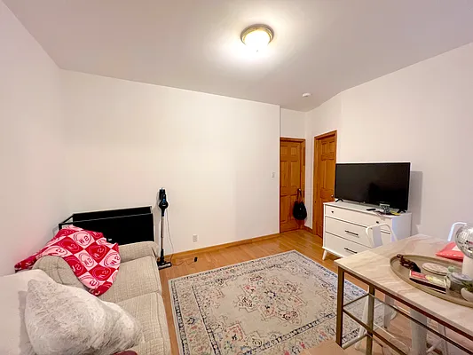 Rented by Best Apartments North Inc | media 6
