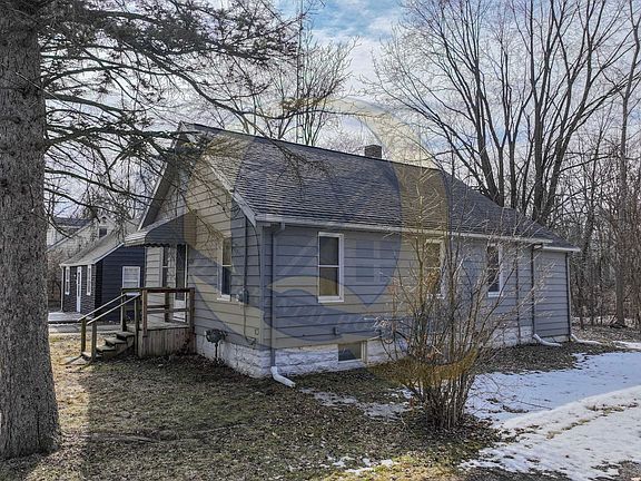 2nd image of 1434 Mintola Ave