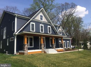 3169 Holmes Run Rd, Falls Church, VA 22042