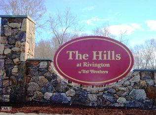 125 Warrington Round, Danbury, CT 06811