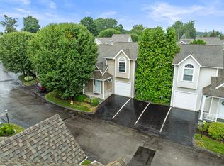 596 Glenbrook Rd APT 34, Stamford, CT 06906