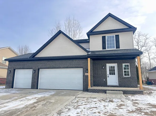 23075 Waterview Dr, New Boston, MI 48164