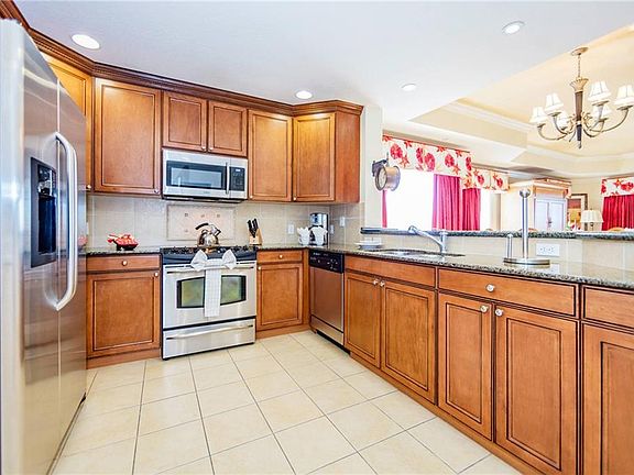 4th image of 1106 Sunset View Cir APT 201