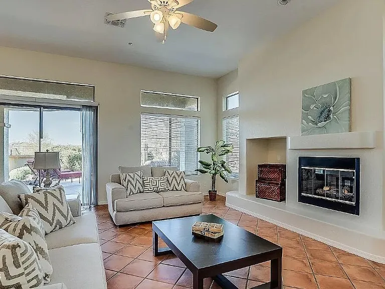 42020 N Moss Springs Rd — Photo 4