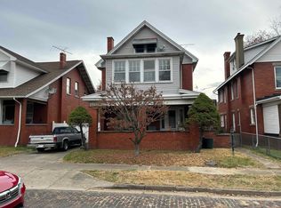 804 Lincoln Pl #1/2, Huntington, WV 25701