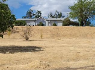 17230 Hill Crest Rd, Corning, CA 96021
