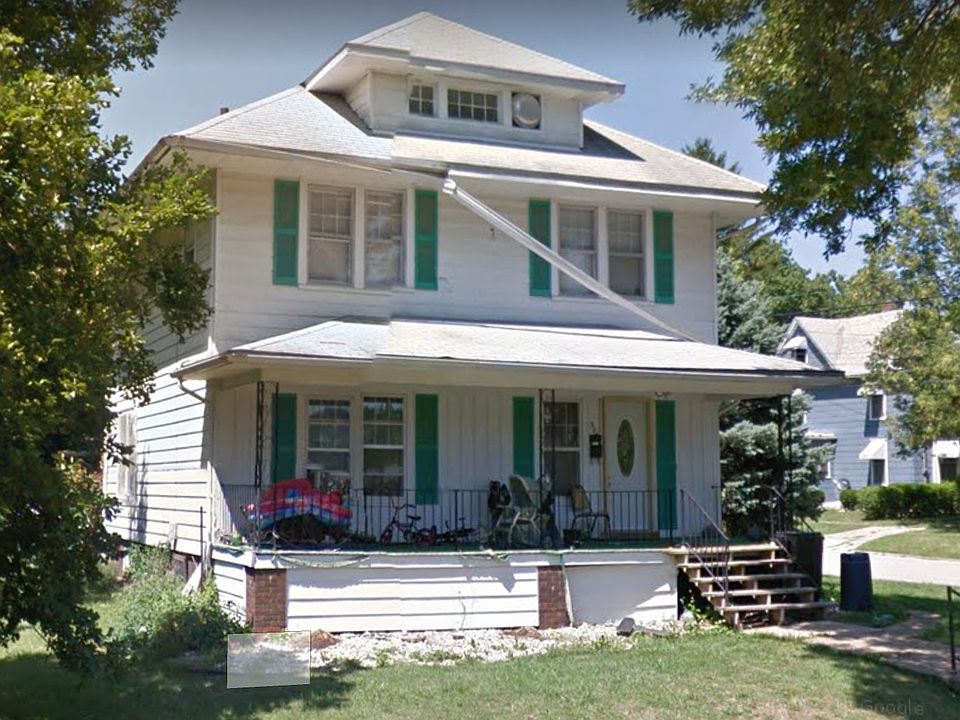1st image of 324 N 3rd St