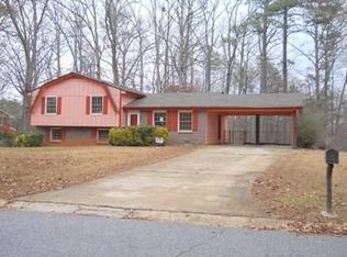 7460 Rountree Dr, Riverdale, GA 30274