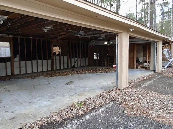 2nd image of 13645 Moss Hill Dr
