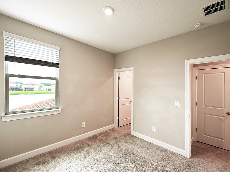 3806 Savanna Palms Ct — Photo 31