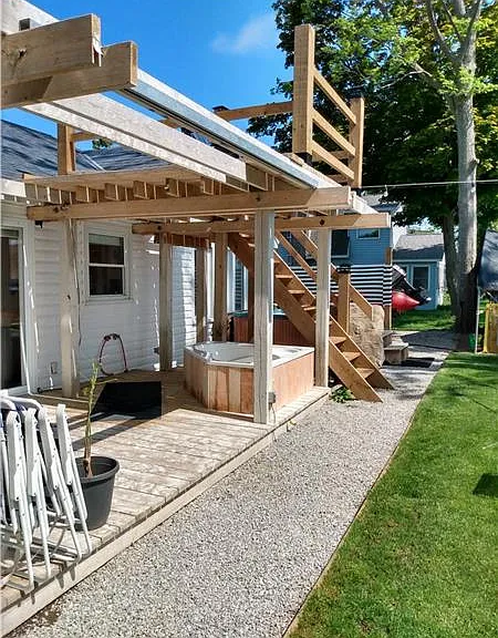 824 Point Pelee Dr — Photo 4