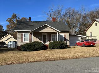 102 Madora St, Mount Holly, NC 28120