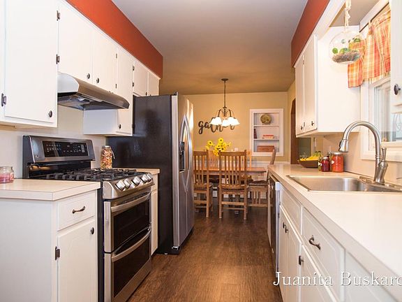 5th image of 3094 Greenly St