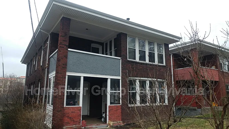 6369-6371 Alderson St photo 1