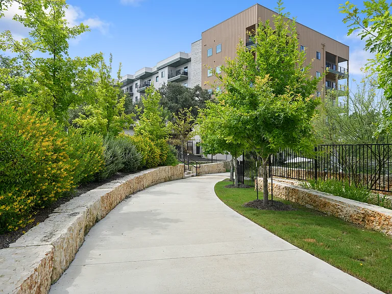 4802 S Congress Ave #524 — Photo 30