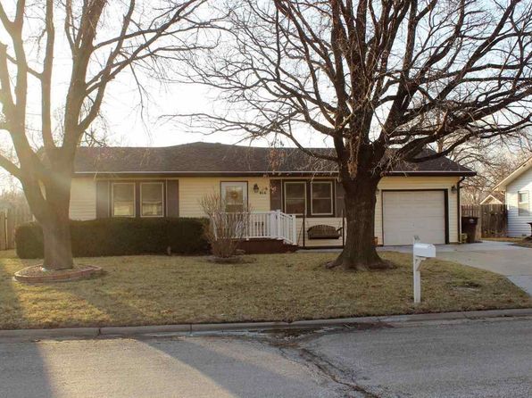 816 Pine Ct Mcpherson Ks 67460 Zillow