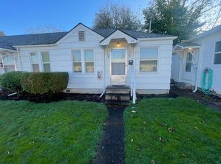 530 Grove St APT 10, Lebanon, OR 97355