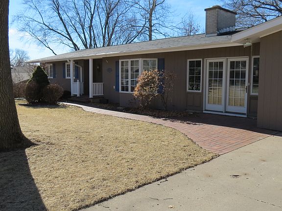 Mature trees & large lot
