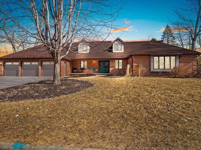 2422 FOREST MANOR COURT, Neenah, WI, 54956