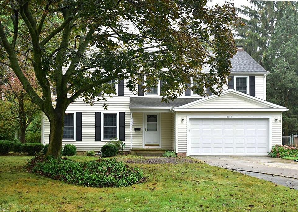 1st image of 31323 Carlton Dr