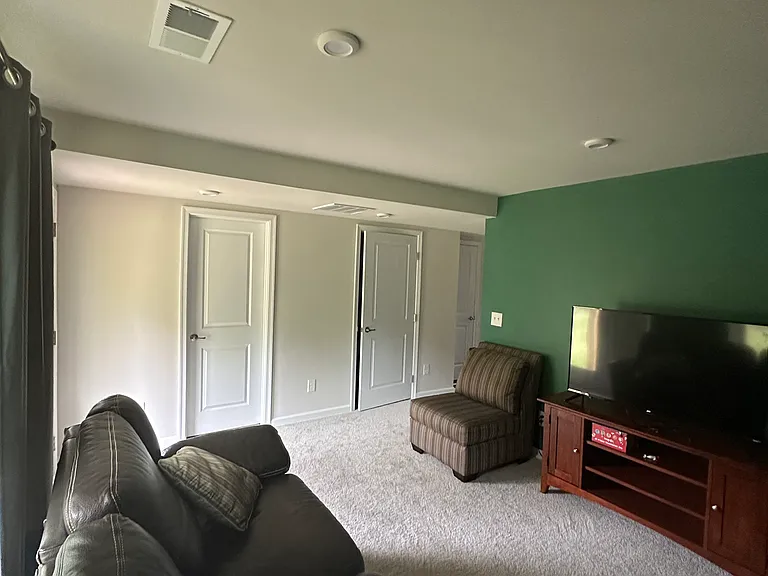 3344 Beeler Ln — Photo 11