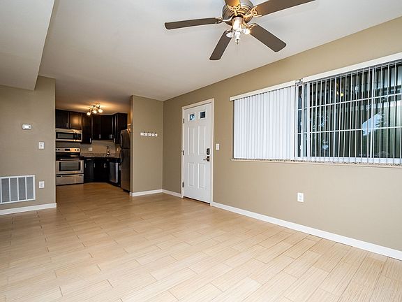 5th image of 205 6th St #20502
