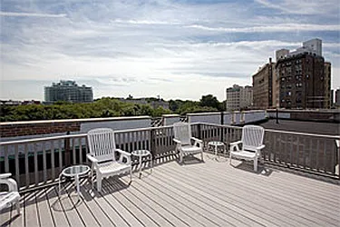 Sold by Avenue Sotheby's International Realty