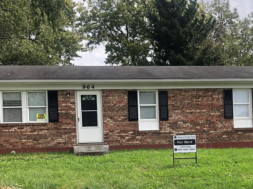 1st image of 964 Valley Farm Dr