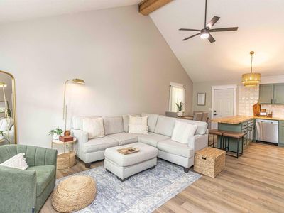 220 Harrison Rd, Michie, TN, 38357