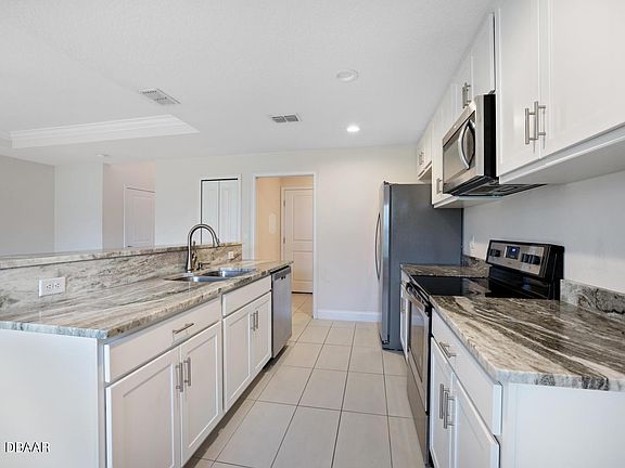 3rd image of 6502 Raham Ct