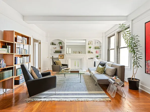 135 Eastern Pkwy APT 14E, Brooklyn, NY 11238