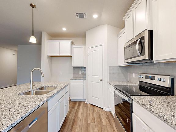 6th image of this home