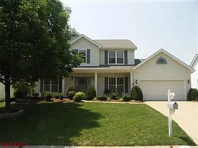 341 Huntleigh Manor Dr photo 1